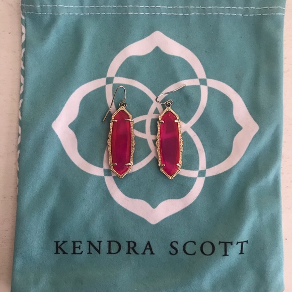Jewelry - Kendra Scott drop earrings in magenta Jewelry - Kendra Scott drop earrings in magenta